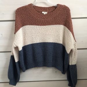 debut cropped Sweater